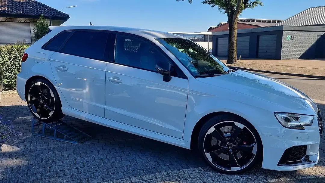Audi RS3 - Thumbnail 7