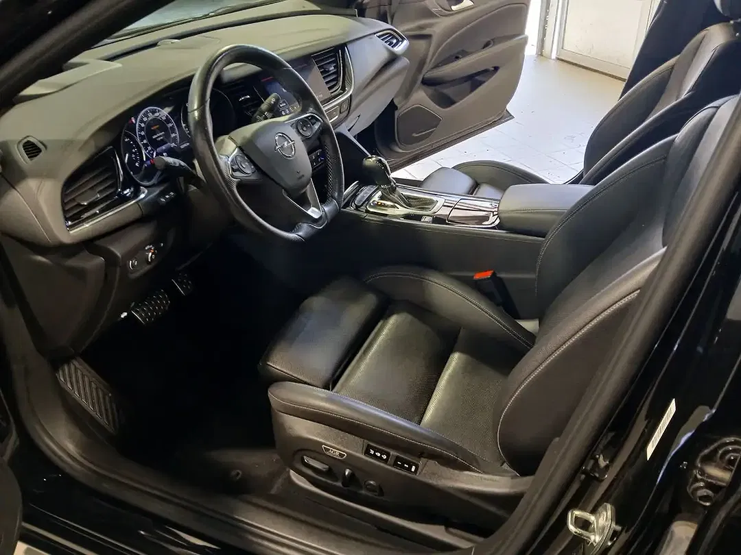 Opel Insignia - Thumbnail 9