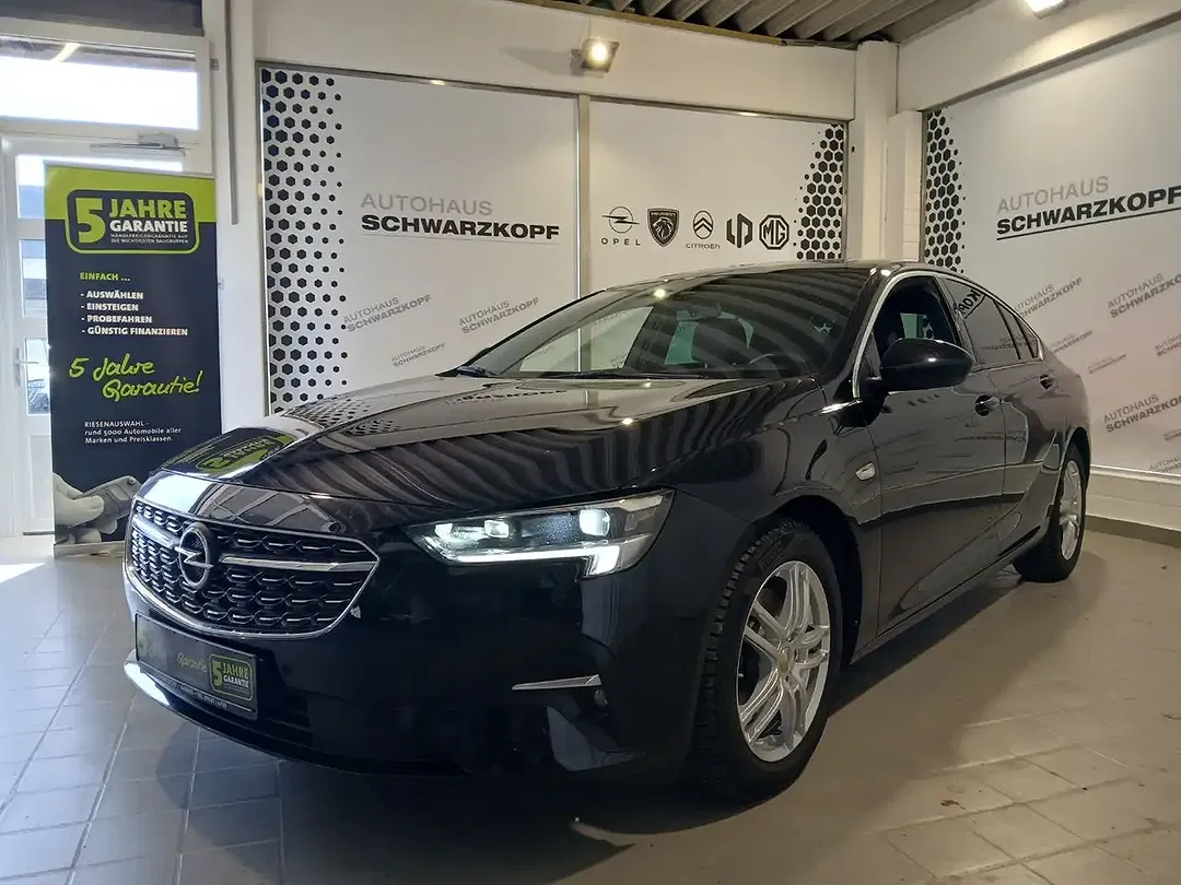 Opel Insignia - Thumbnail 5