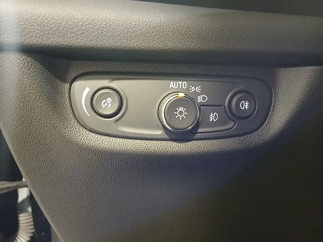 Opel Insignia - Thumbnail 7