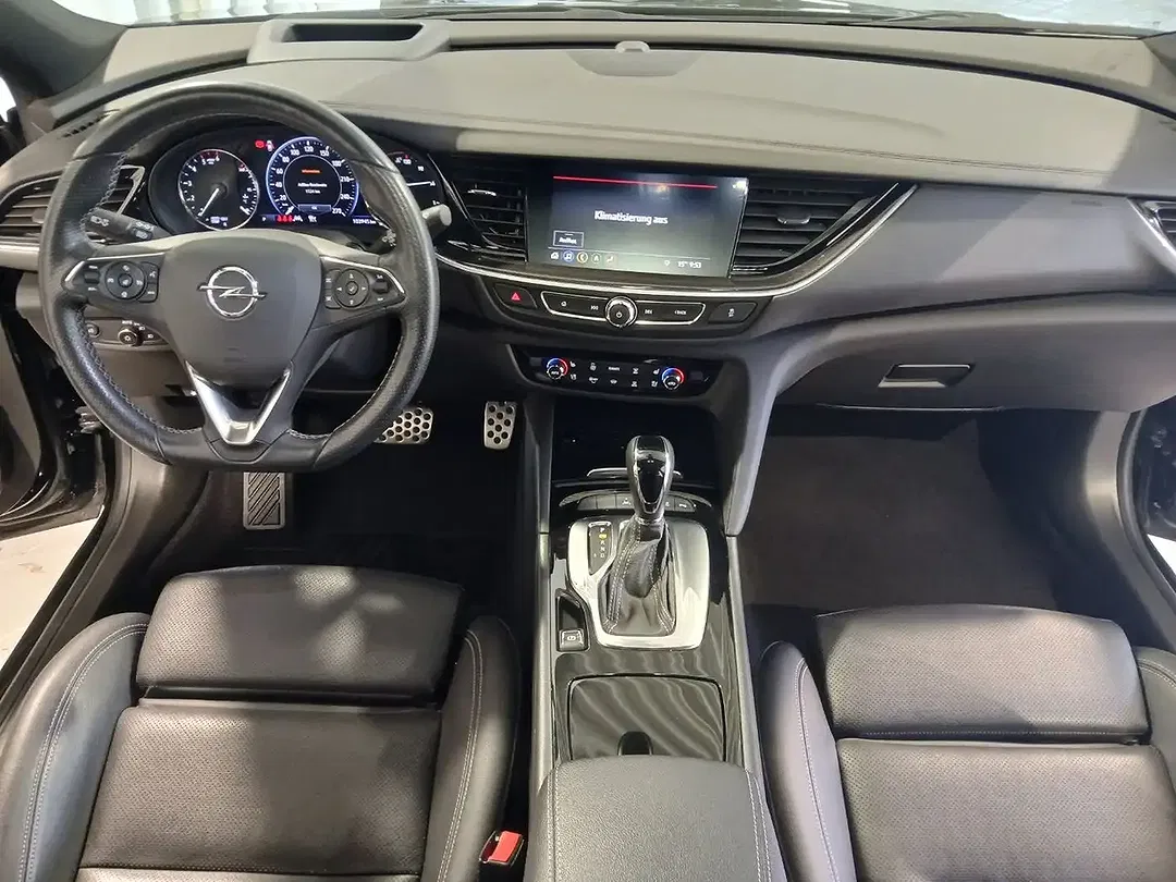 Opel Insignia - Thumbnail 8