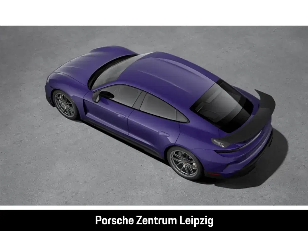 Porsche Taycan - Thumbnail 4