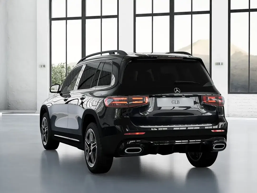 Mercedes-Benz GLB 220 - Thumbnail 12