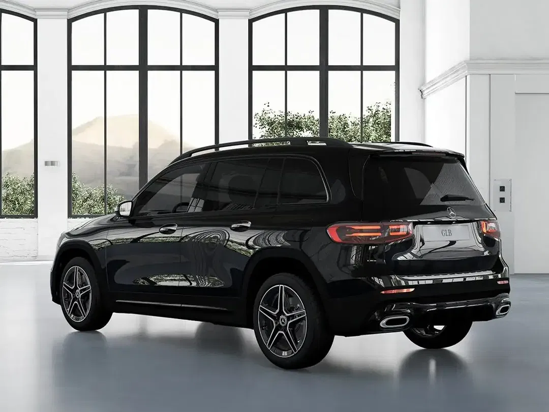Mercedes-Benz GLB 220 - Thumbnail 13