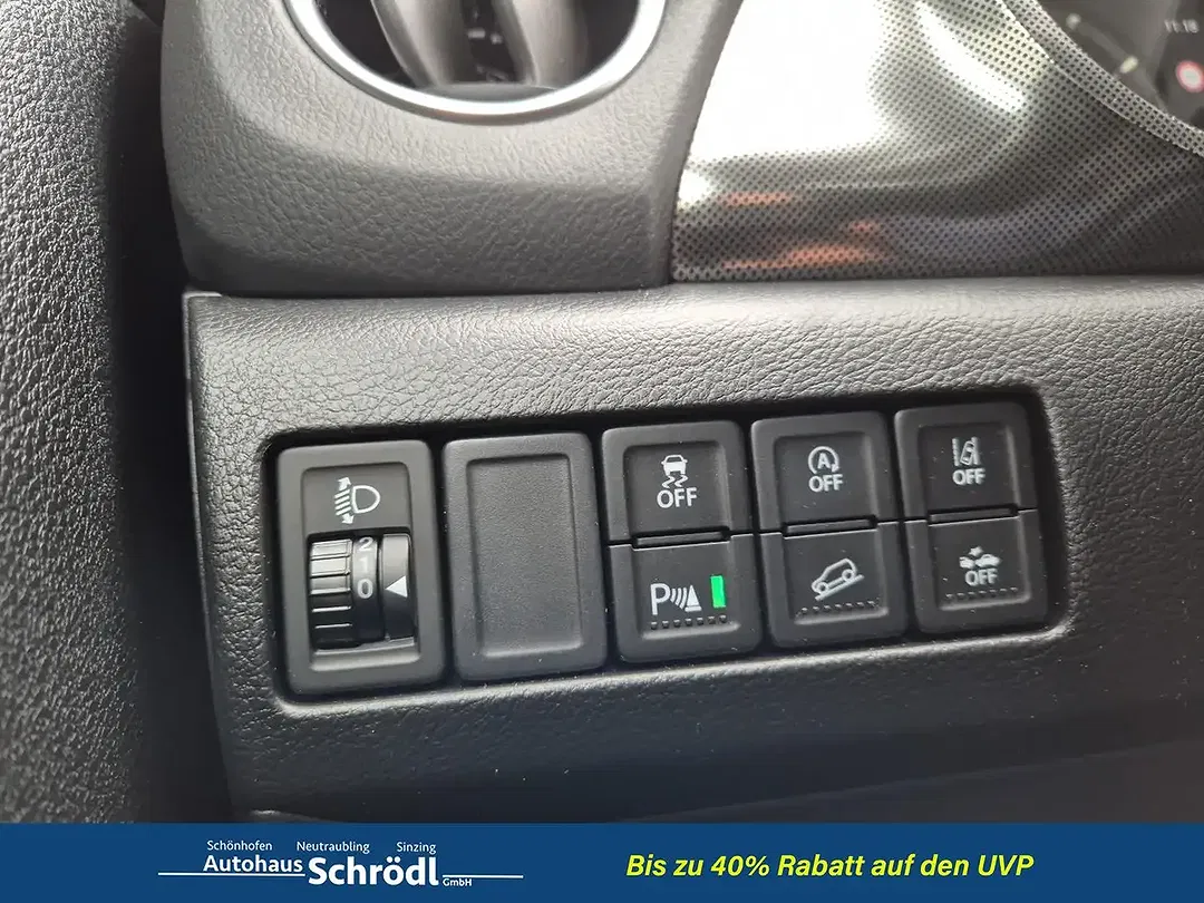 Suzuki Vitara - Thumbnail 14