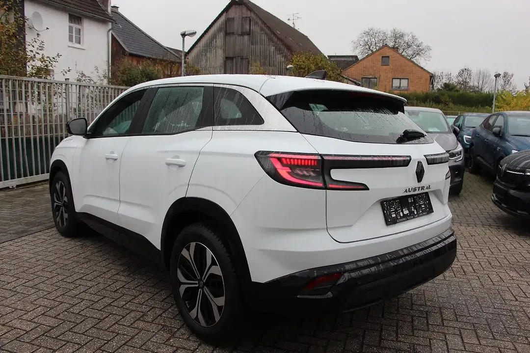 Renault Austral - Thumbnail 6