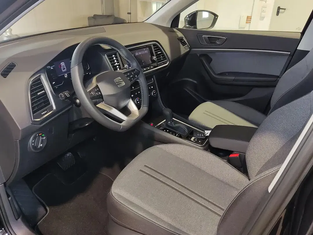 SEAT Ateca - Thumbnail 8