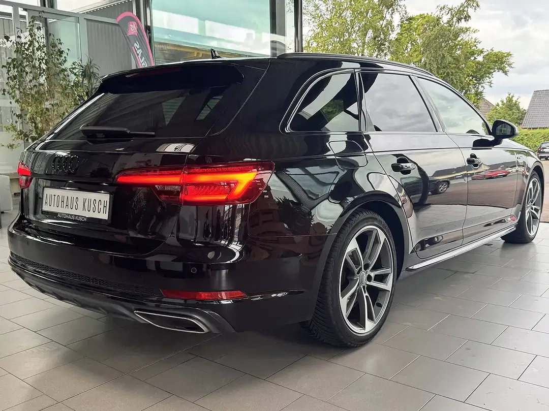 Audi A4 - Thumbnail 10