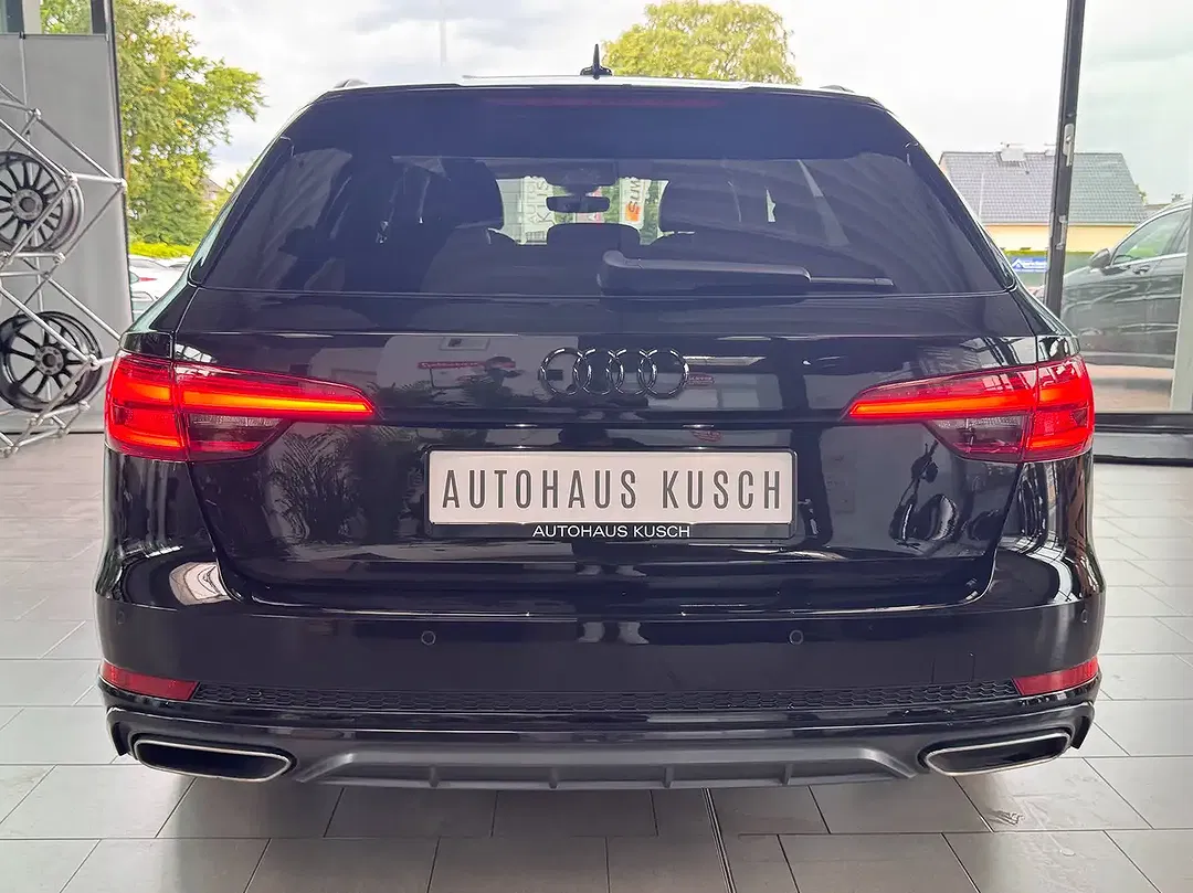 Audi A4 - Thumbnail 12