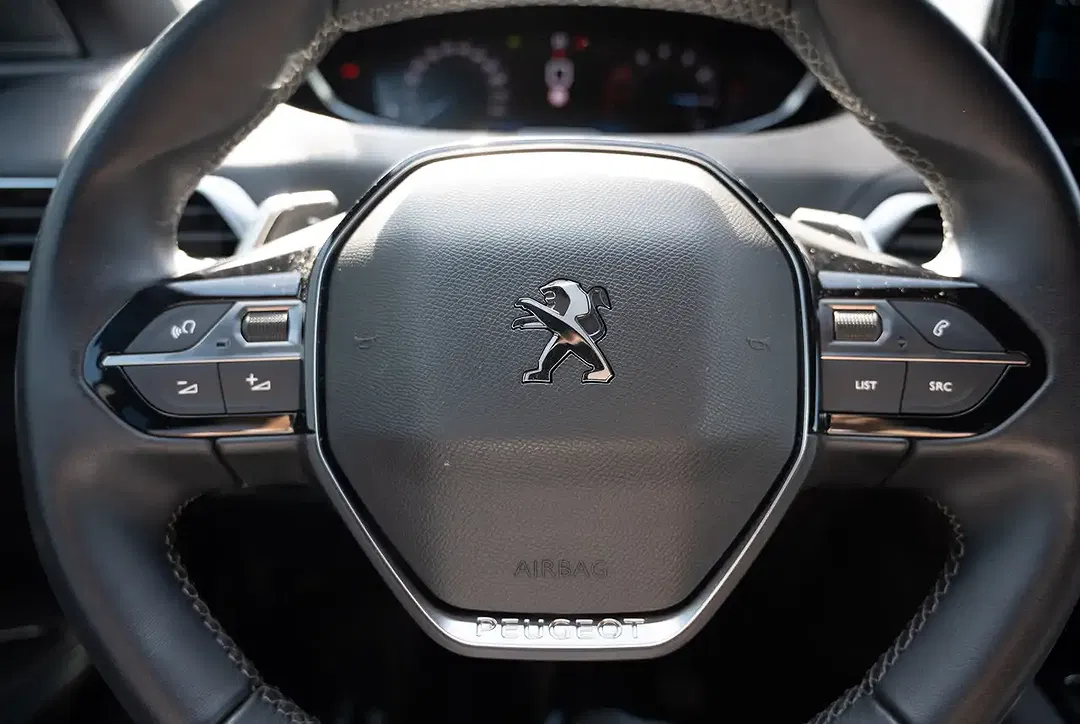 Peugeot 3008 - Thumbnail 13