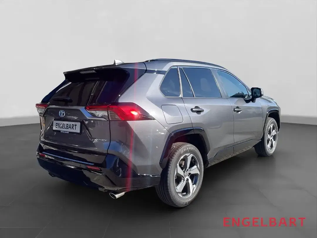 Toyota RAV 4 - Thumbnail 3