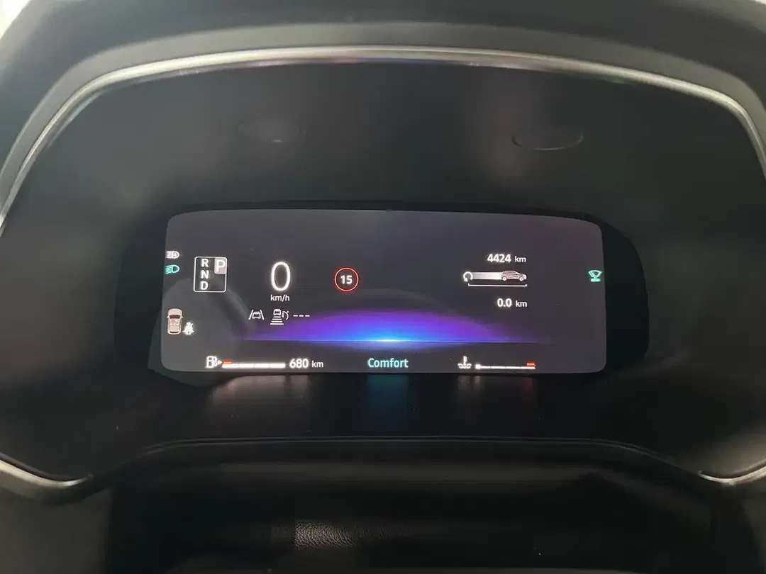 Renault Captur - Thumbnail 8