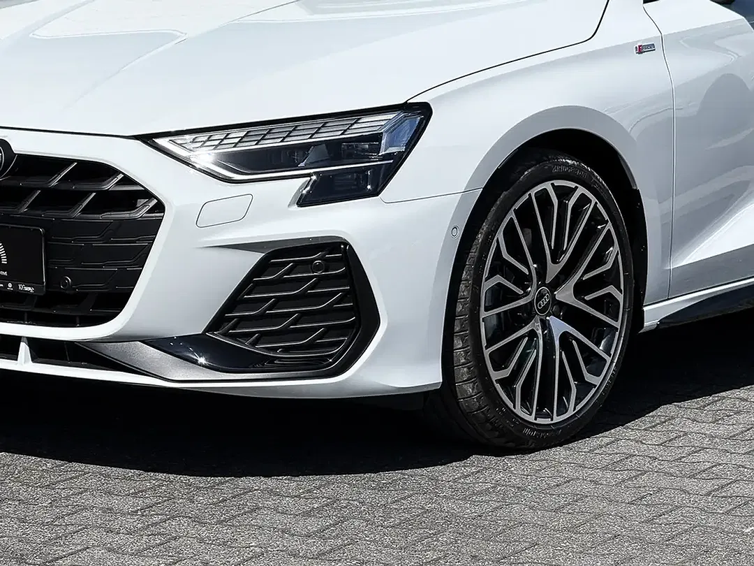 Audi A3 - Thumbnail 5