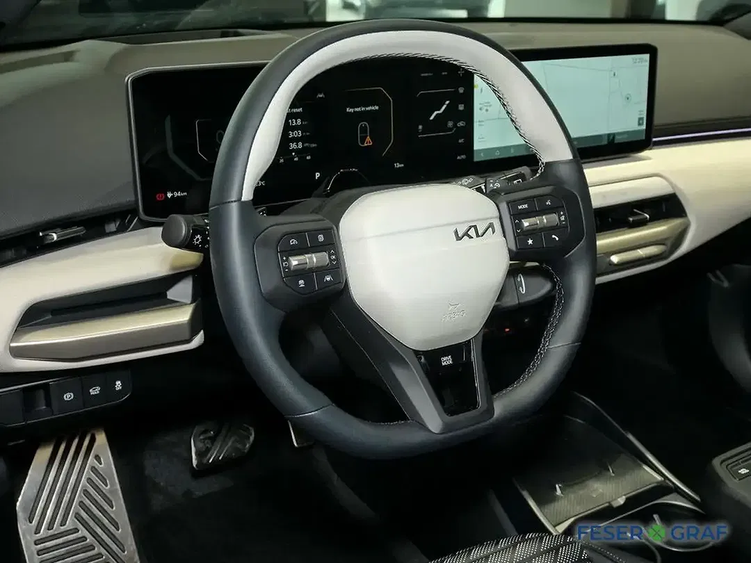 Kia EV4 - Thumbnail 6