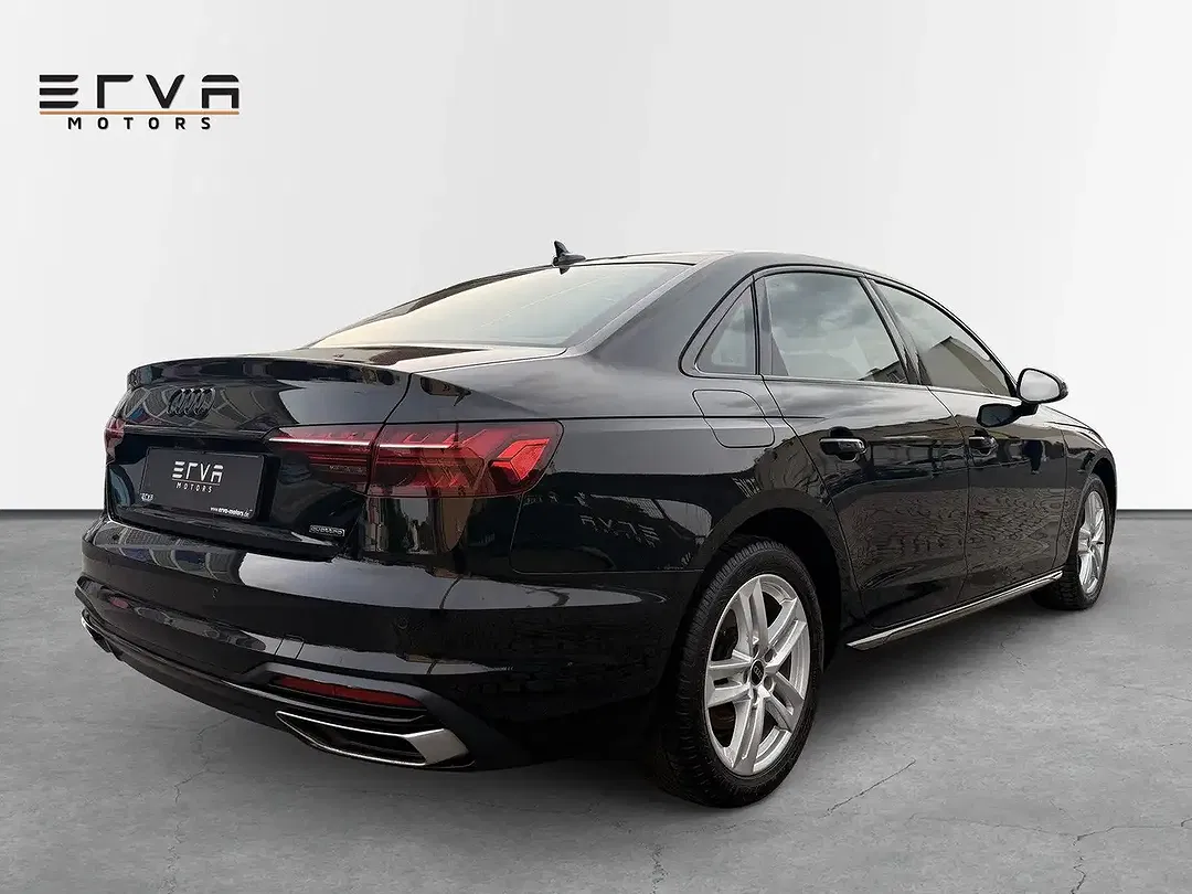 Audi A4 - Thumbnail 4