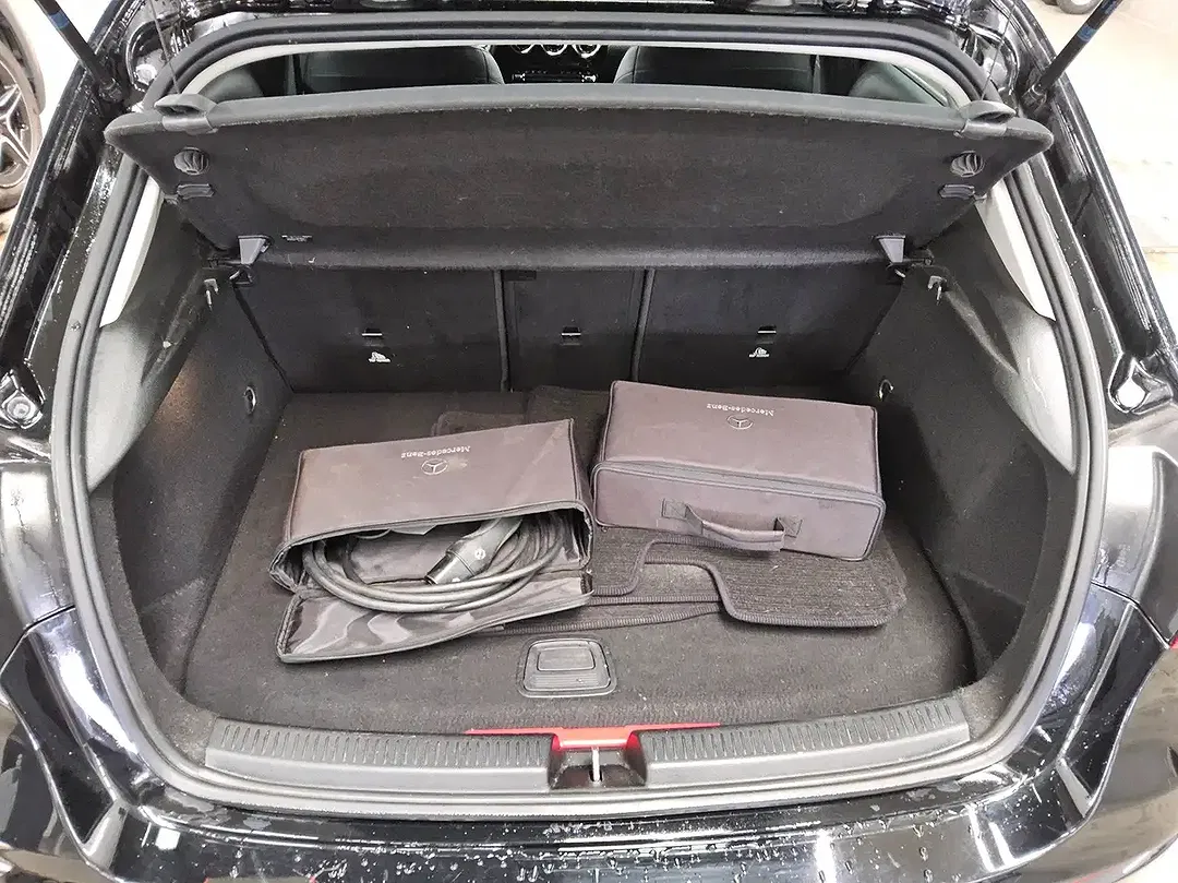 Mercedes-Benz A 250 - Thumbnail 12