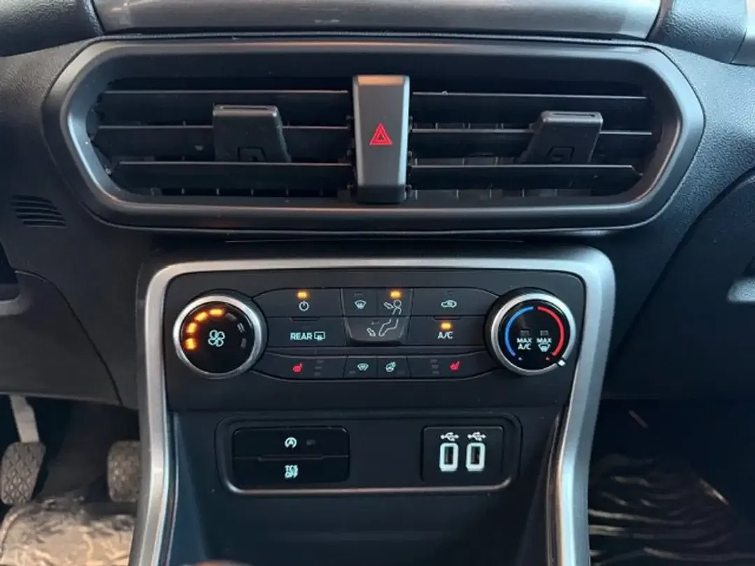 Ford EcoSport - Thumbnail 13