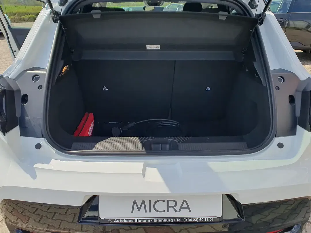 Nissan Micra - Thumbnail 11