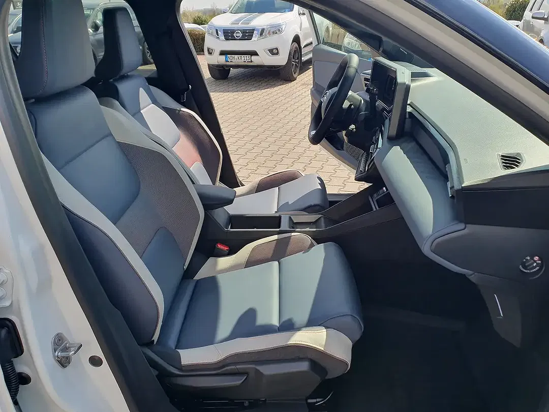 Nissan Micra - Thumbnail 13