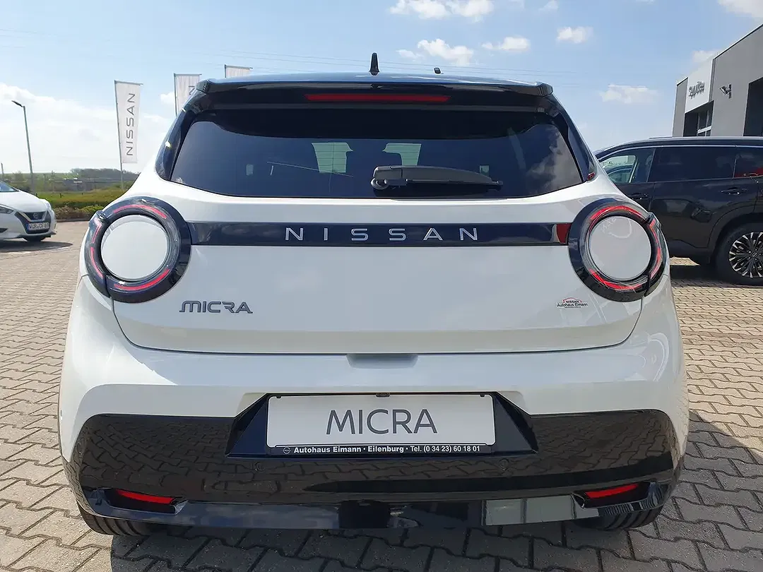 Nissan Micra - Thumbnail 4