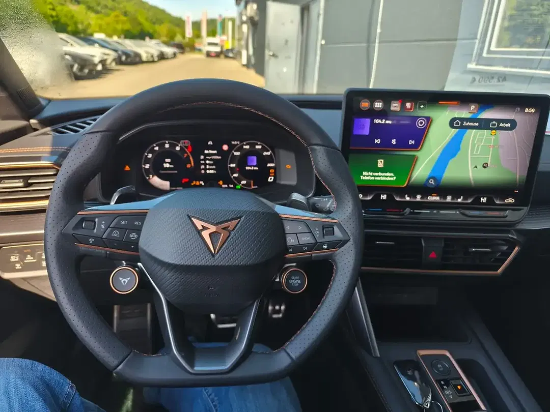 CUPRA Leon - Thumbnail 11