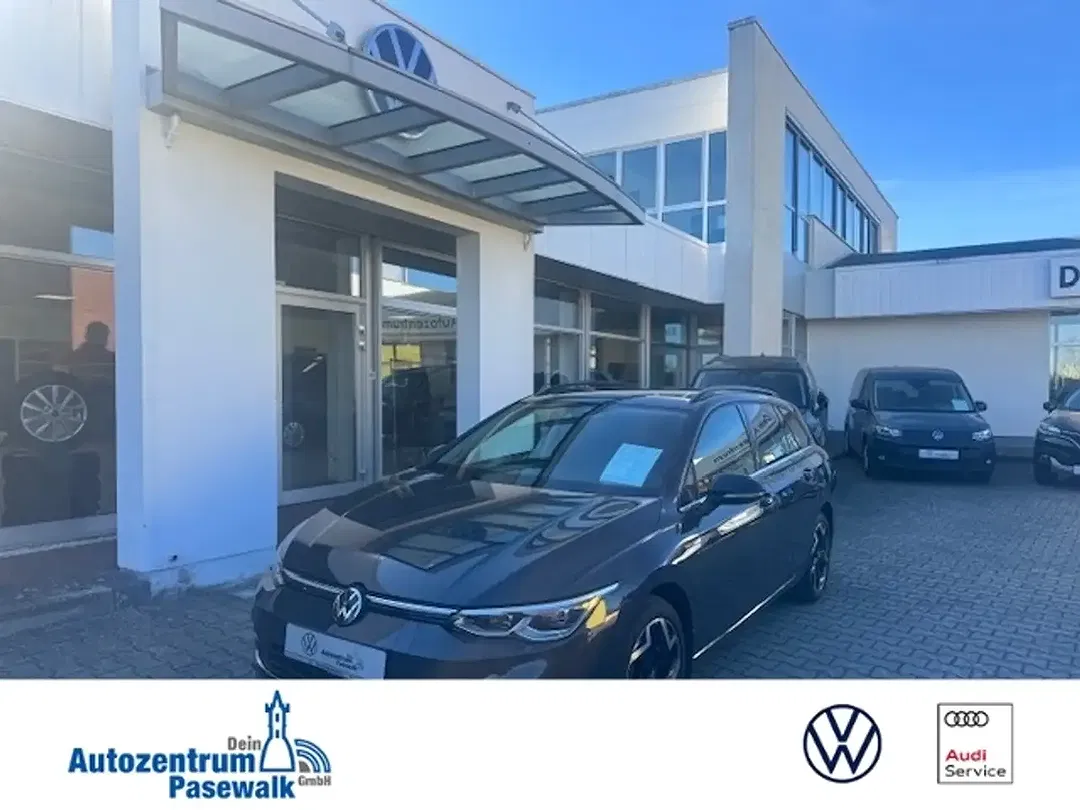 Volkswagen Golf Variant - Thumbnail 1