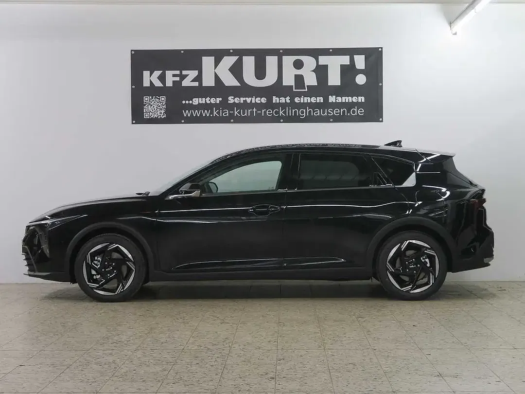 Kia K4 - Thumbnail 3