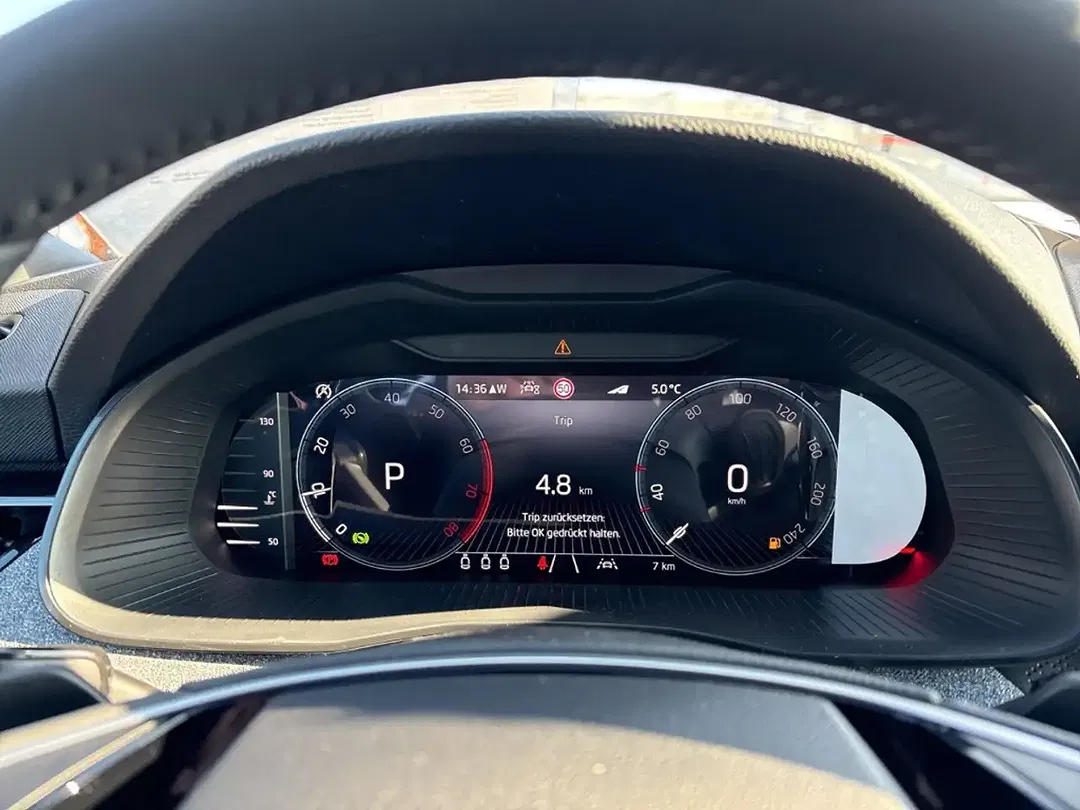 Skoda Scala - Thumbnail 9