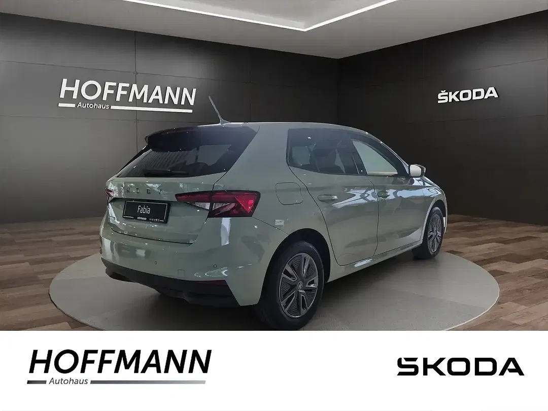 Skoda Fabia - Thumbnail 2