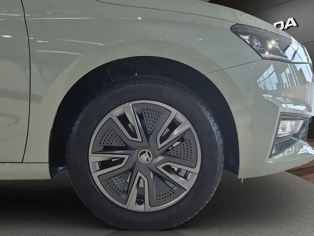 Skoda Fabia - Thumbnail 6
