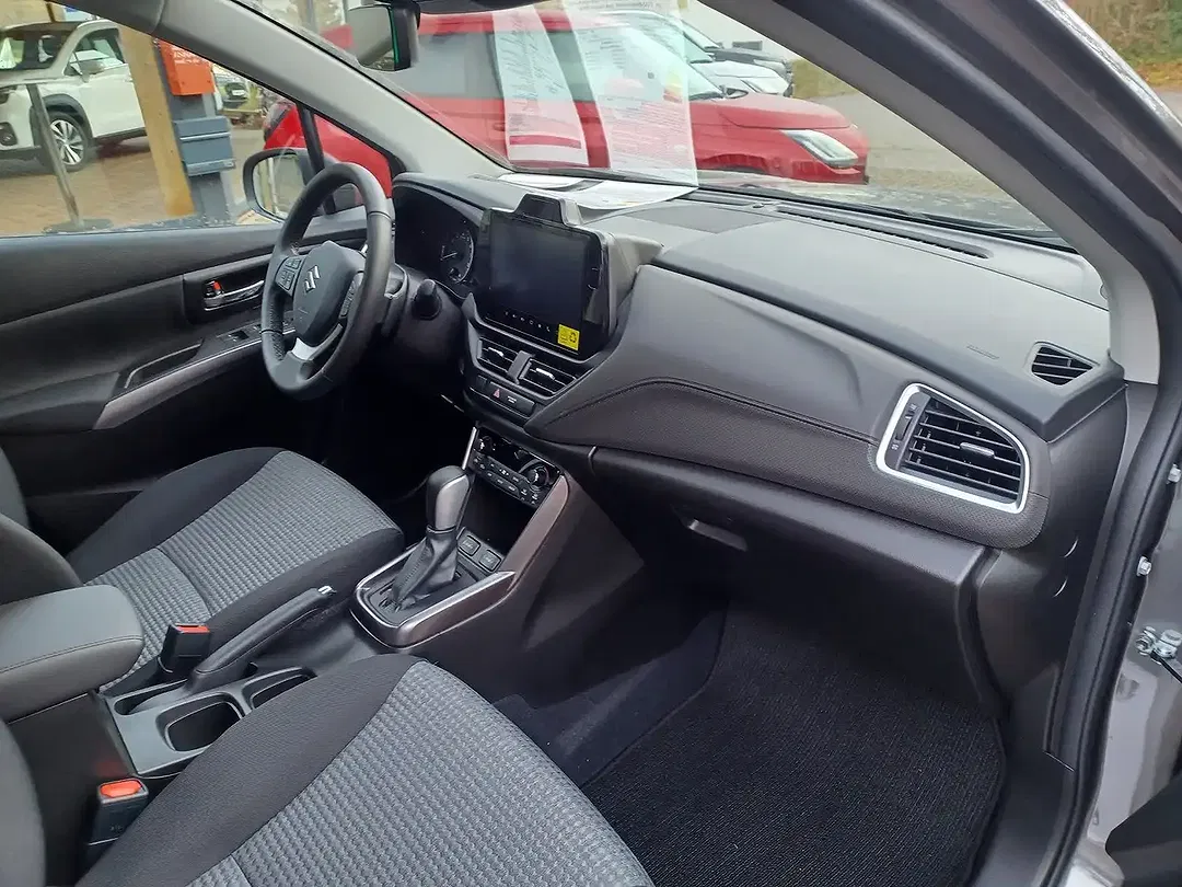Suzuki S-Cross - Thumbnail 10
