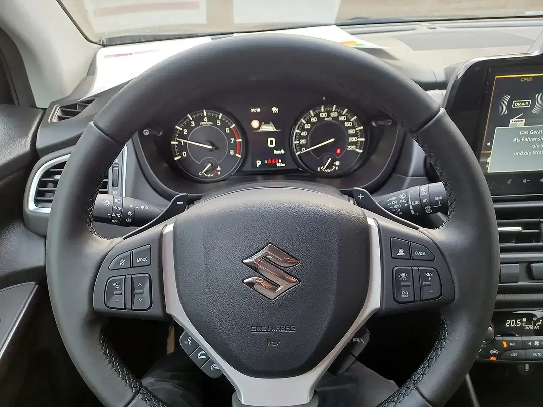 Suzuki S-Cross - Thumbnail 11