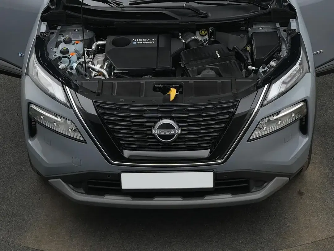 Nissan X-Trail - Thumbnail 3