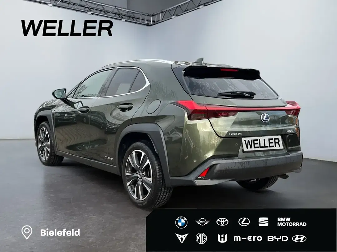 Lexus UX 250h - Thumbnail 7