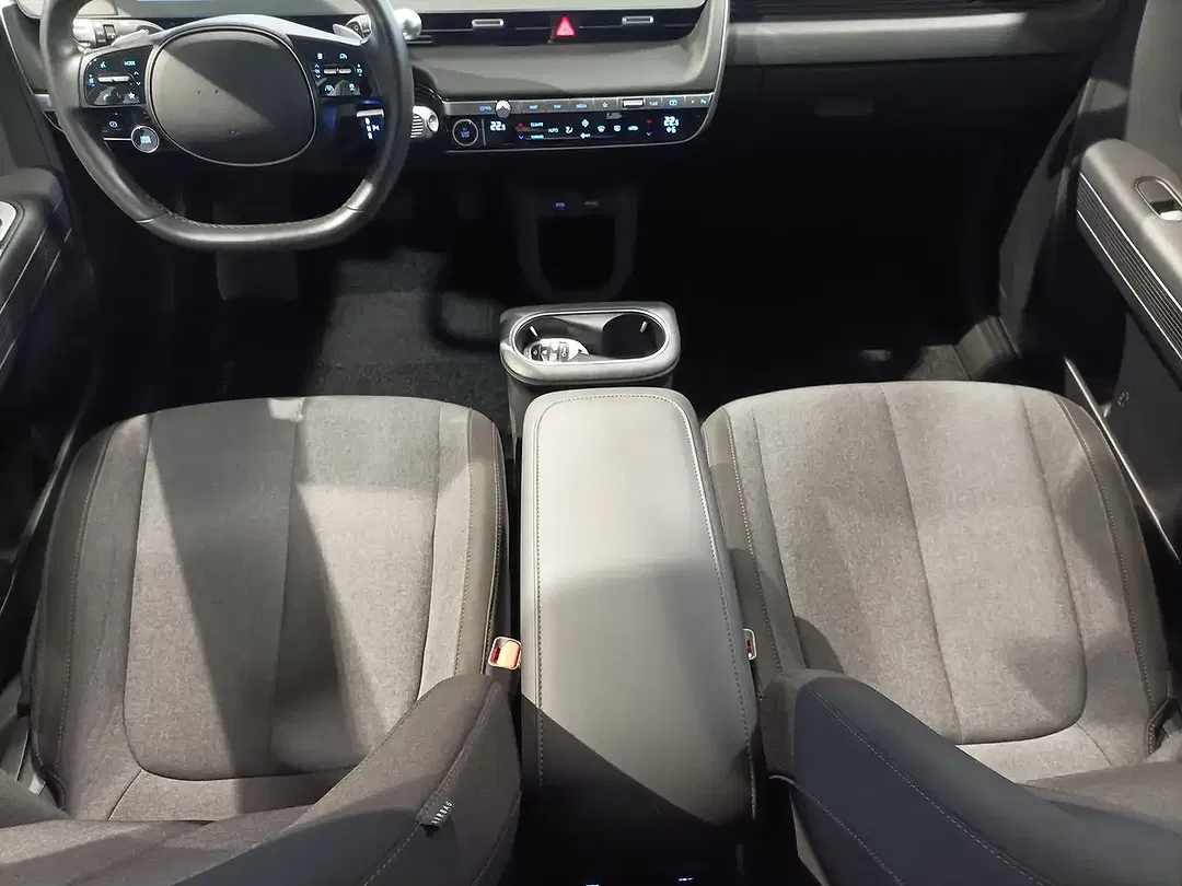 Hyundai IONIQ 5 - Thumbnail 14
