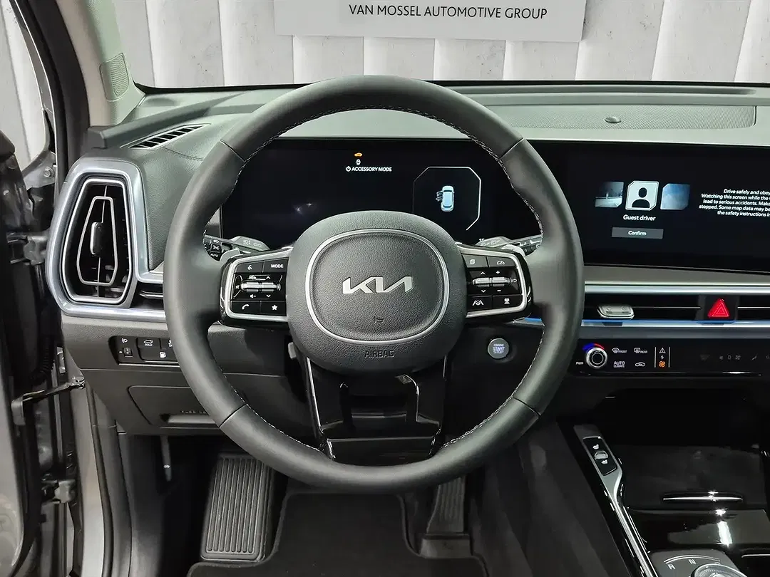 Kia Sorento - Thumbnail 13