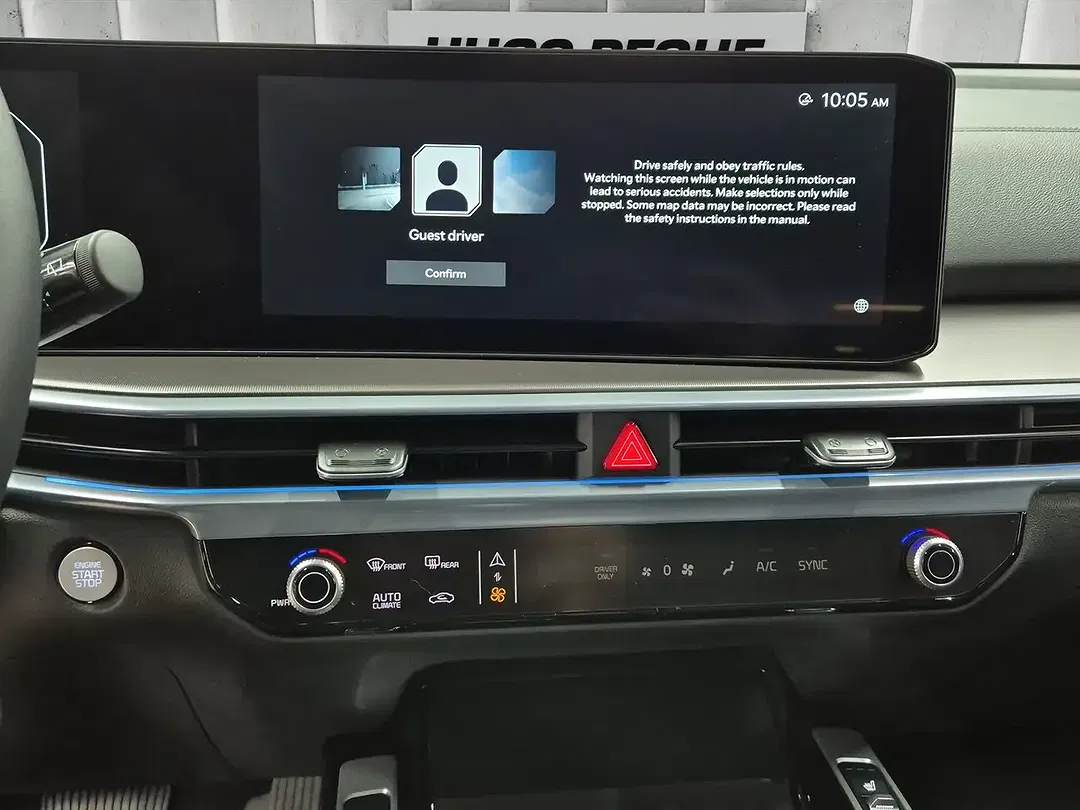 Kia Sorento - Thumbnail 15