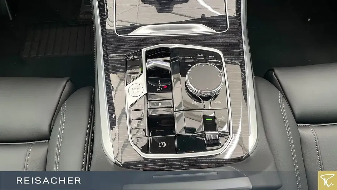 BMW X5 - Thumbnail 10