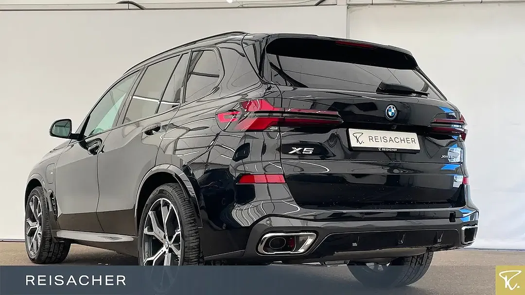BMW X5 - Thumbnail 2