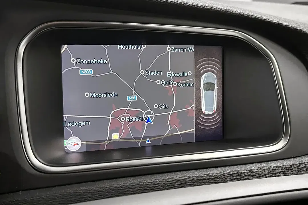 Volvo V40 - Thumbnail 23
