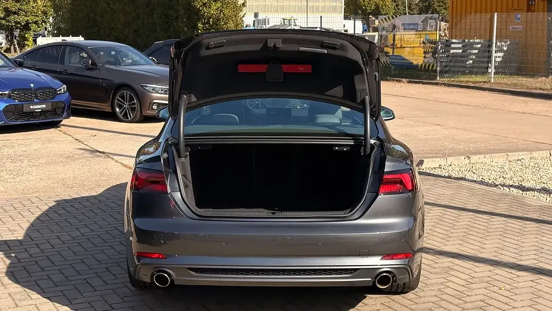 Audi A5 - Thumbnail 9