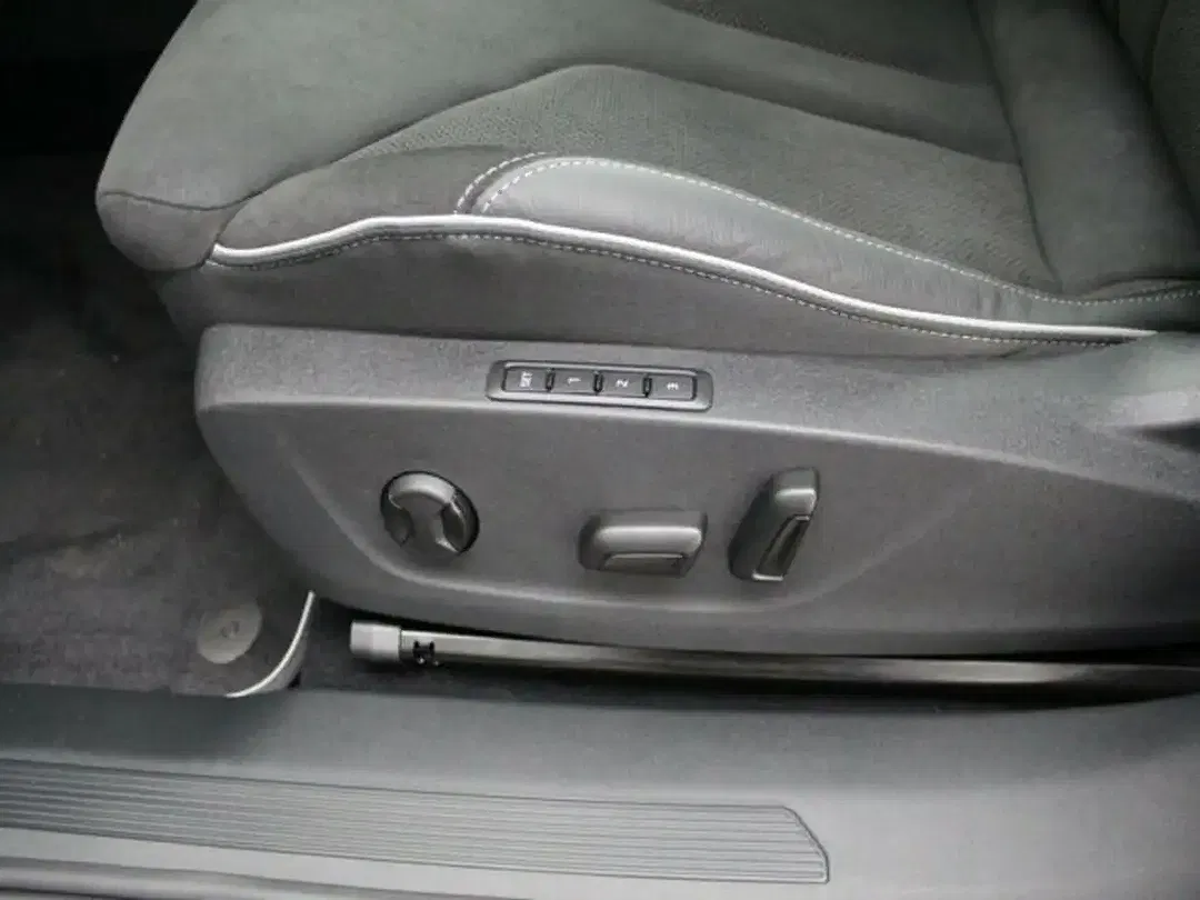 Skoda Enyaq - Thumbnail 14