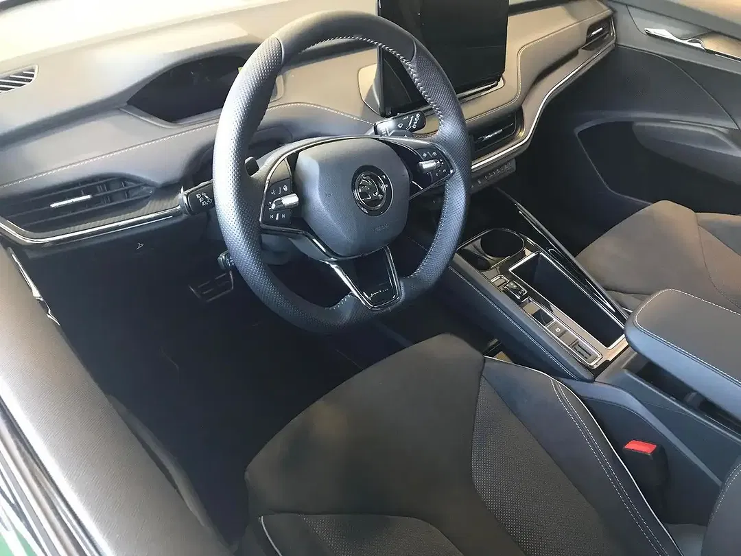 Skoda Enyaq - Thumbnail 3