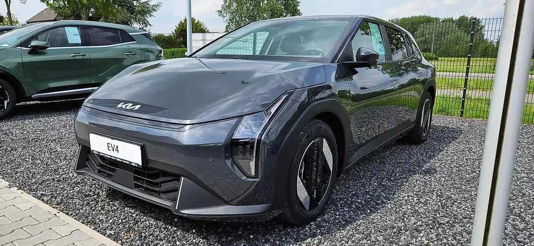 Kia EV4 - Afbeelding 1