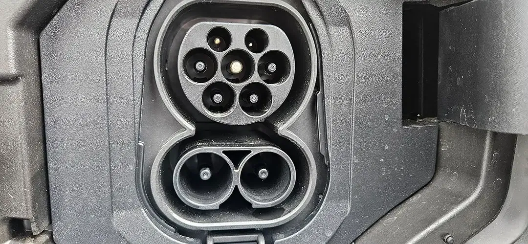 Kia EV4 - Thumbnail 15