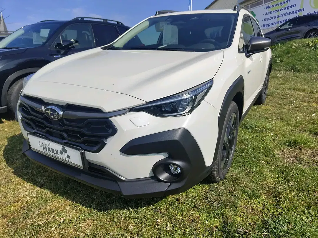 Subaru Crosstrek - Thumbnail 1