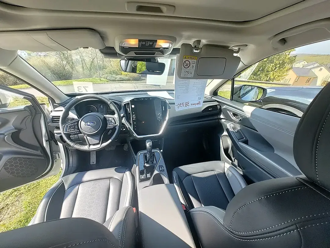 Subaru Crosstrek - Thumbnail 12