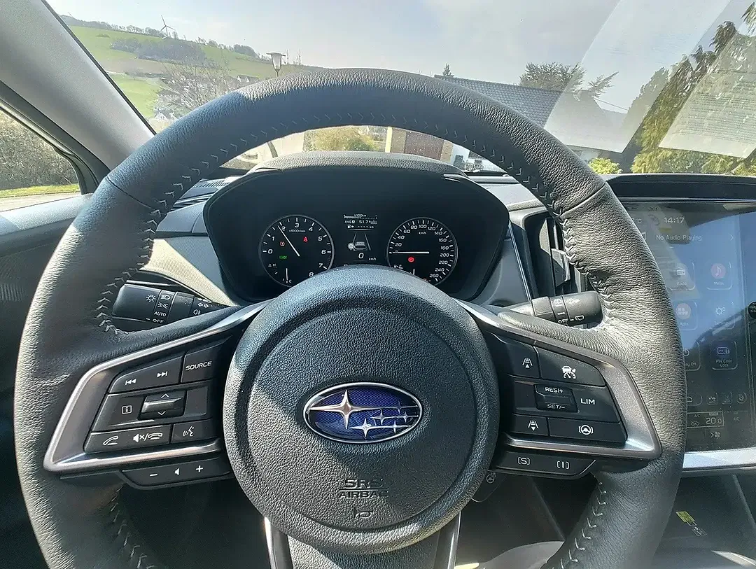 Subaru Crosstrek - Thumbnail 14