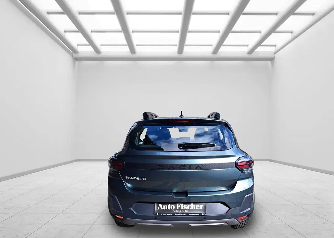 Dacia Sandero - Thumbnail 3