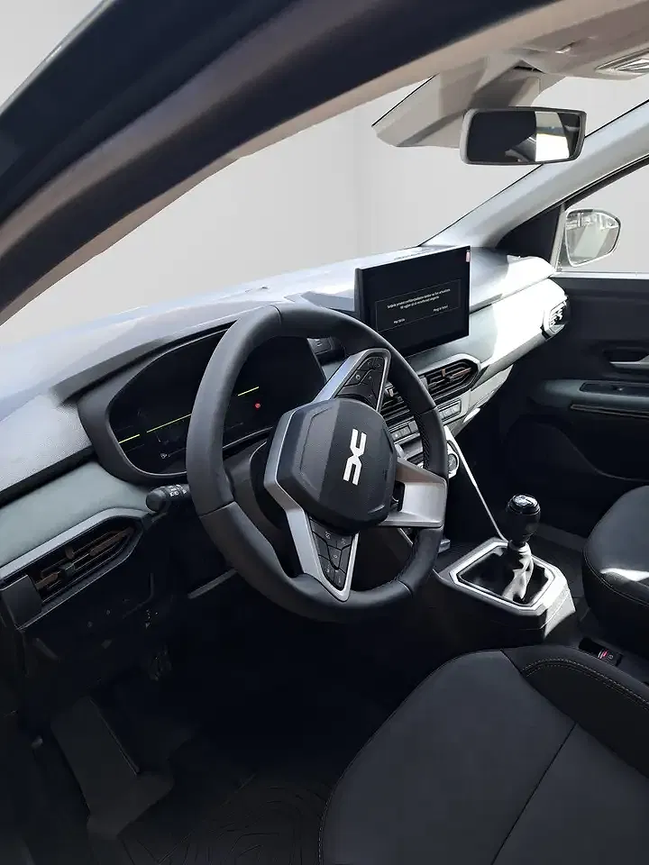 Dacia Sandero - Thumbnail 7
